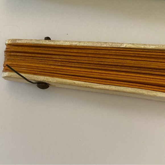 VINTAGE FOLDING HAND FAN Made in JAPAN - Picture 13 of 16